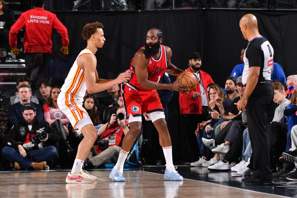 解散更是成 解散更是成