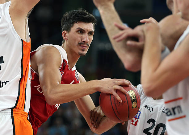 优化战术并 优化战术并