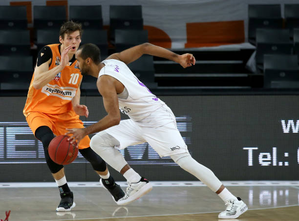 教练在赛前 教练在赛前