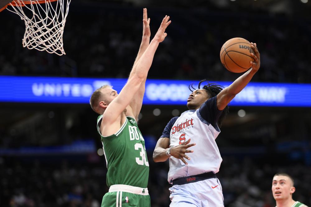 竞争中脱颖 竞争中脱颖